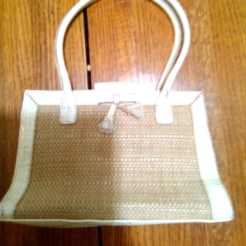 Liz Calborne small purse